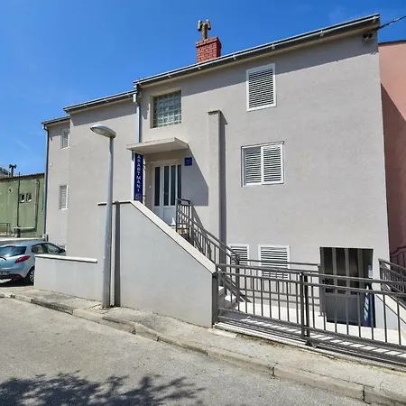 Bernarda Apartman