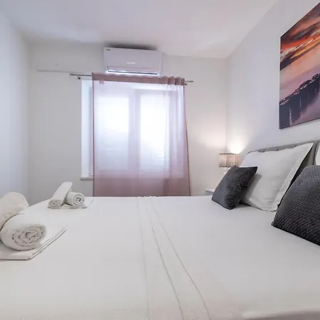 Apartamento Bernarda Makarska