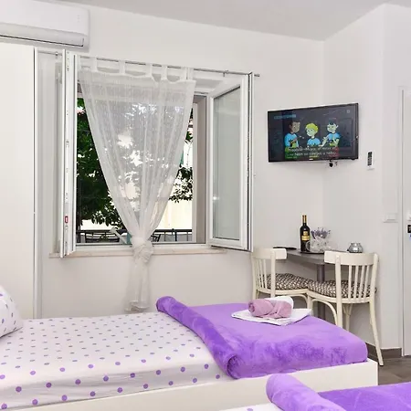 Bernarda Apartman *